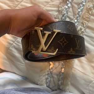 Knock off Women’s Louis Vuitton belt
